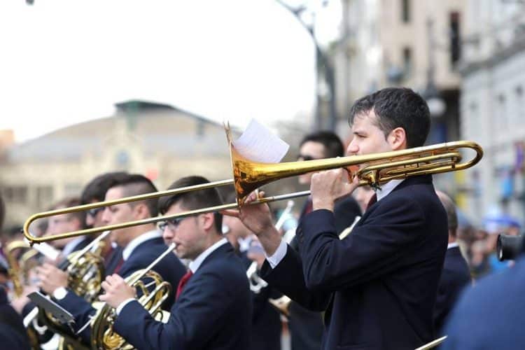 Más música para unas Fallas llamadas a ser Patrimonio de la Humanidad
