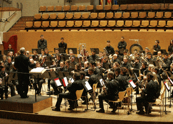 Tres mujeres y dos hombres elegirán las mejores bandas del CIBMV