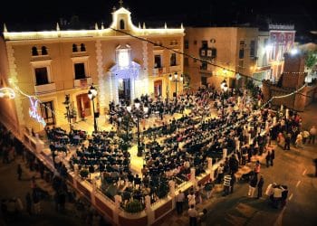 «La Pau» de Beneixama obri les festes de Moros i Cristians amb el seu tradicional concert