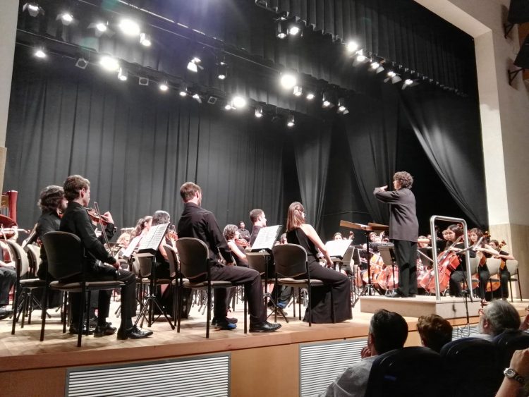 La Joven Orquesta de la FSMCV triunfa en su primer concierto de la temporada