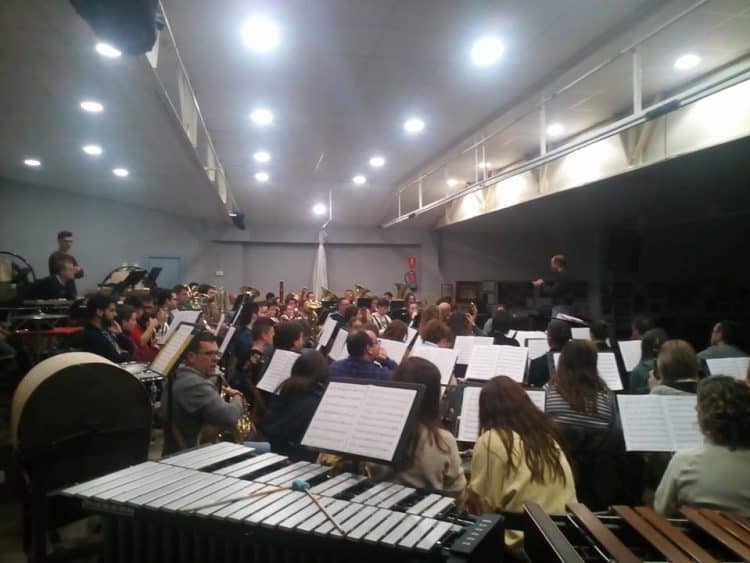 La Unió Musical d´Agost, La Aurora de Albatera, L´Harmonia de Alicante, y la Unión Lírica Orcelitana brillan en el Certamen de Alicante