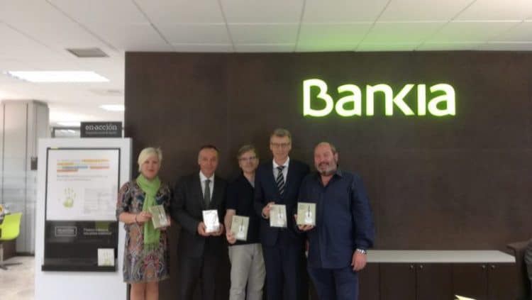 La Societat Musical d’Alboraia rep el DVD de la seua participació en el 1er Concurs Bankia d’Orquestres