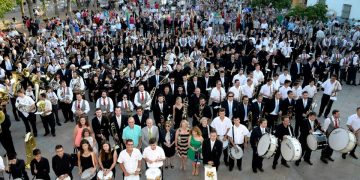 La banda de Yátova se lleva el Certamen de Dosbarrios