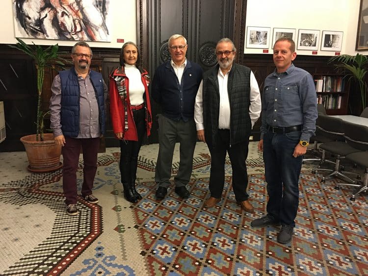 València es suma a la FSMCV per a celebrar la major desfilada de bandes de música del món