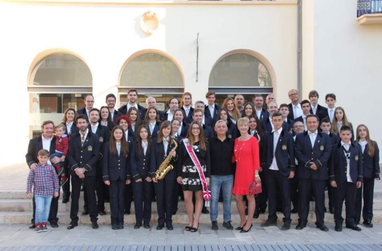 La banda de Moncada porta fins a Toledo la música més valenciana