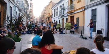 El festival Benimaclet conFusión porta la cultura als carrer i les cases del barri