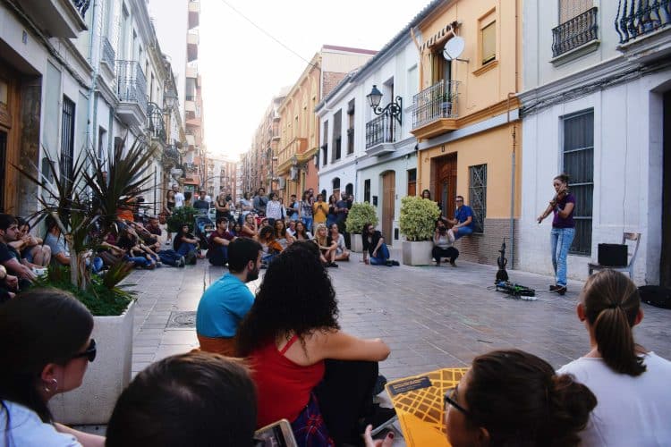 El festival Benimaclet conFusión porta la cultura als carrer i les cases del barri