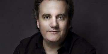 El pianista valenciano Josu de Solaun continúa su gira internacional en un final de año muy exigente
