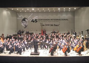 L’Artística de Bunyol guanya el primer premi en el Certamen Internacional de Bandes d’Altea