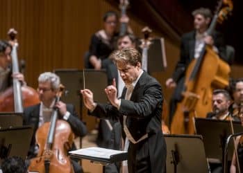 Les Arts i l’Auditori de Castelló acullen obres de Mahler, Barber i Schubert dirigides per Roberto Abbado