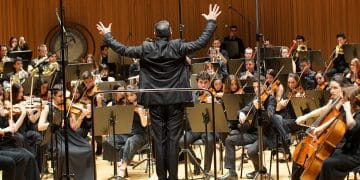 La Jove Orquestra de la FSMCV triomfa en el seu primer concert de la temporada