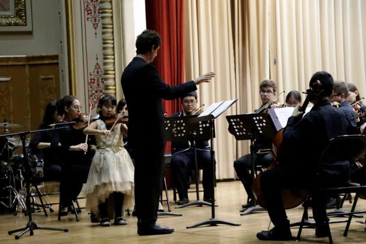 El primer intercanvi cultural entre Llíria i Pinggu finalitza amb un concert