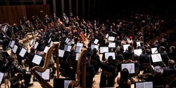 L’Orquestra de València i Tebar interpreten la Novena i estrenen una reconstrucció sobre la Dècima de Beethoven
