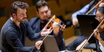 James Gaffigan debuta en Les Arts con ‘Un réquiem alemán’, de Brahms