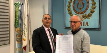 El compositor José Alamà entrega “Simfonia memorial”, l’obra lliure del Clarín per al certamen