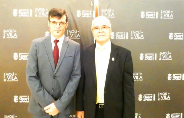 Andrés Valero-Castells recibe el Premi Amics de L’Amistat de Quart de Poblet