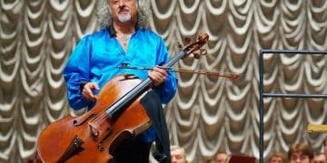 El prestigiós violoncel•lista Mischa Maisky ofereix un programa de Bach a l’Auditori de Castelló