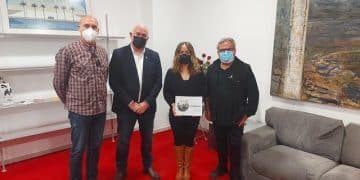 Les societats musicals de València es reuneixen amb Glòria Tello