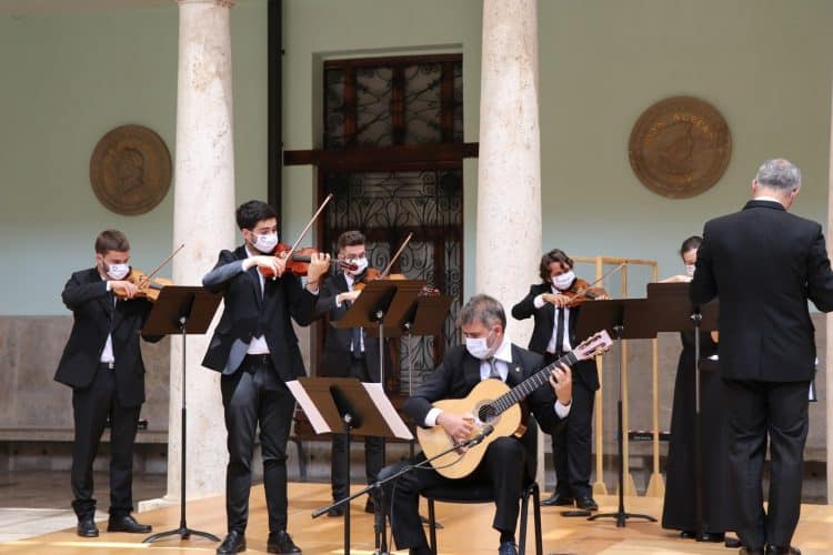 La Camareta de Llíria en concert