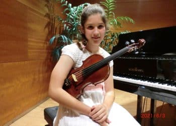 La violinista Cecilia Arnau Toran