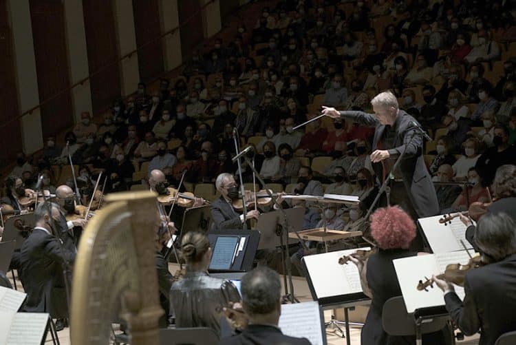 l’Orquestra de valència, Liebreich i Carlos Apellániz interpreten l’oblidada “Sonata del Sur” d’Óscar Esplá