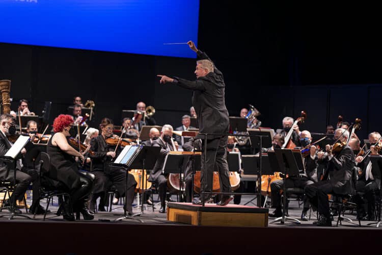L’Orquestra de València torna a eixir a l’estranger després de 12 anys