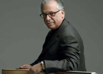 Pepe Romero, celebra sus 70 años de intérprete de guitarra con una gran gira: el 12 de julio en Les Arts