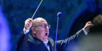Ferrer Ferran: “Gracias a las sociedades musicales muchos músicos somos profesionales de nuestra afición”