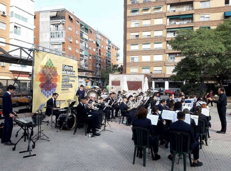 Les bandes de Tendetes, Gayano Lluch i Natzaret actuan aquest cap de setmana en el cicle Cultura als barris