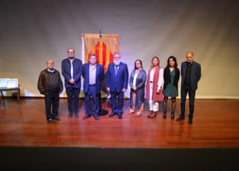 El Micalet es vesteix de festa en la 35ª edició del Premis