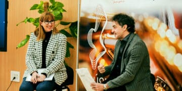 La FSMCV i Turisme CV presenten l’àlbum ‘a què sona la nostra terra?’