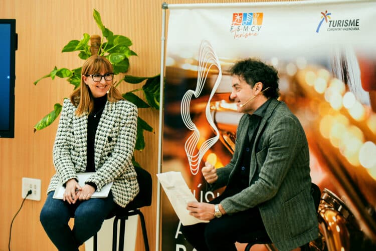 La FSMCV i Turisme CV presenten l’àlbum ‘a què sona la nostra terra?’