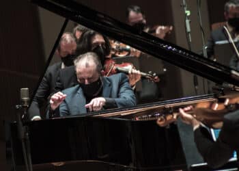 El valenciano Josu de Solaun toca de nuevo el paraíso en los Premios ICMA