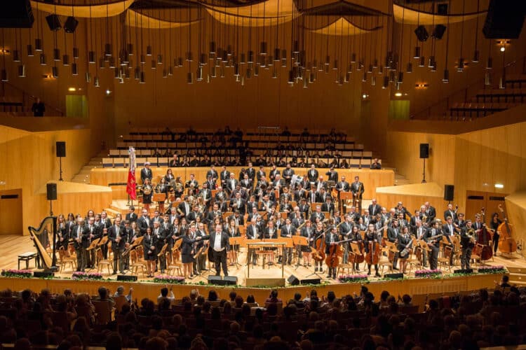 La UM de Torrent homenatja el compositor mexicà Arturo Márquez i el nomena Director Honorífic de la seua banda simfònica