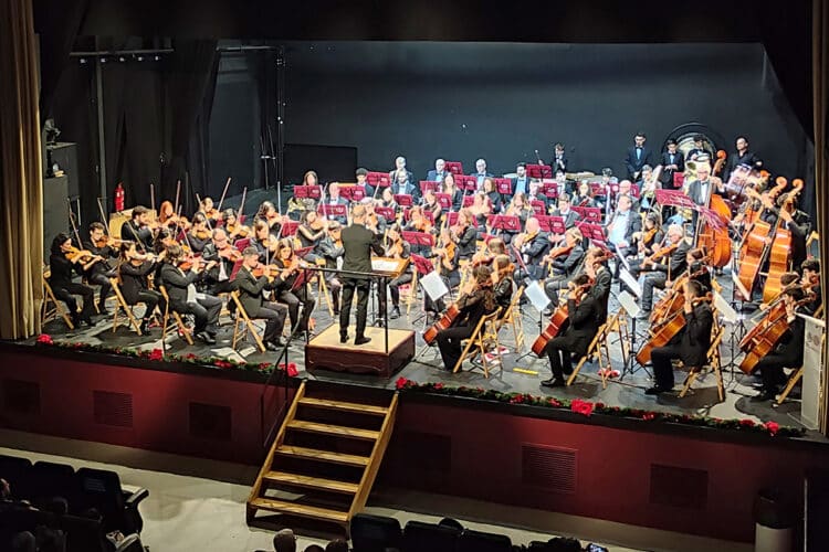 L’Artística Manisense estrena l’obra “L’Alfabeguer” de Maria del Mar Ribas
