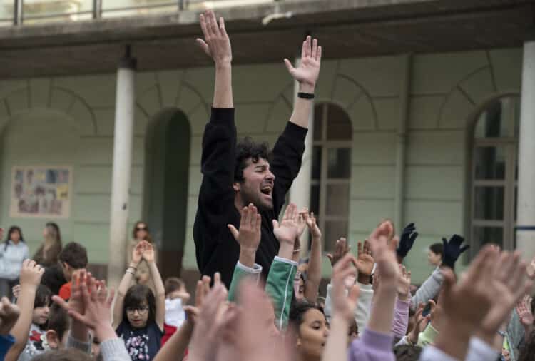 Dansa València i el Teatre Escalante acosten la dansa contemporània a xiquets i adults