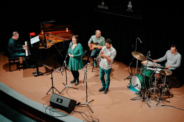Concert del grup Autòctone amb motiv de la Fira del Llibre de València