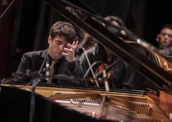El pianista italià Elia Cecino guanya el Premi Iturbi 2023