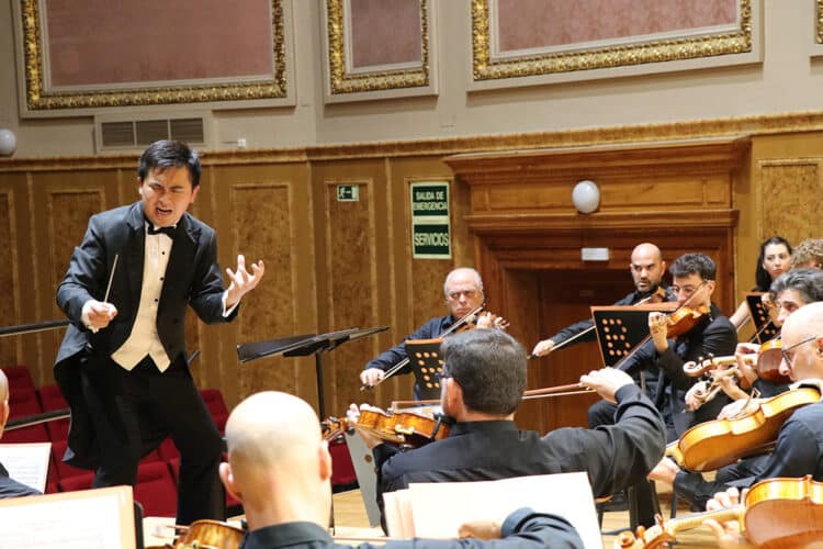 El taiwanés Brian Liao és la millor batuta jove del món en el Concurs Internacional «Llíria City Of Music»
