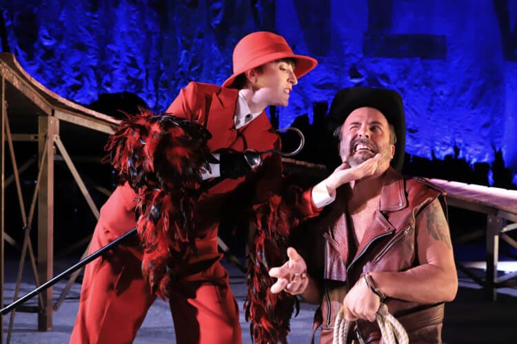 L’Escalante convida a il·lusionar-se i perdre la por d’envellir amb l’estrena de ‘Peter&Pan’