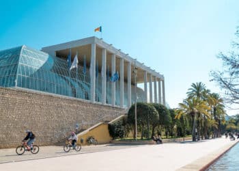 Reobri el Palau de la Música amb una festa músic-coreogràfica i dos concerts de l’Orquestra de València