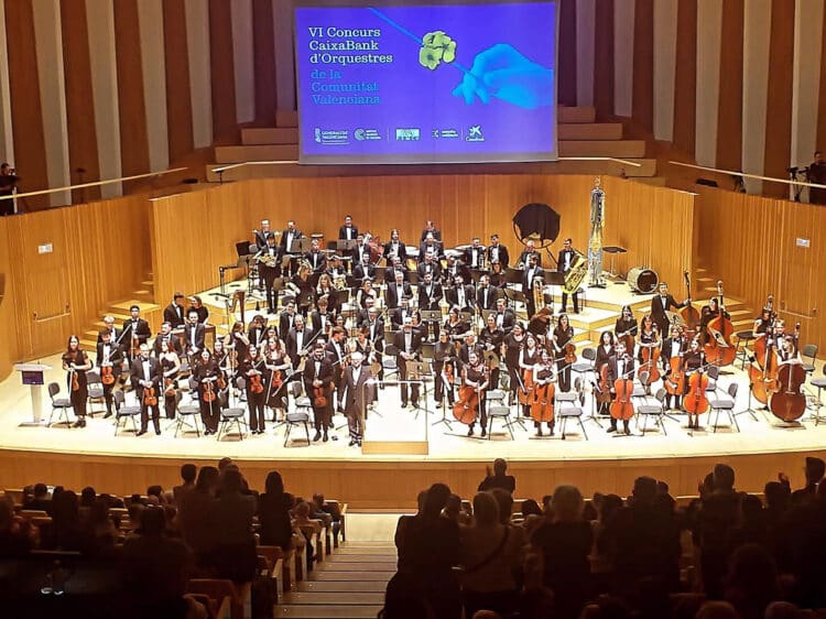 La Banda Primitiva de Llíria ho torna a fer i s’alça amb el Premi del Concurs Caixa Bank d’orquestres en primera categoria