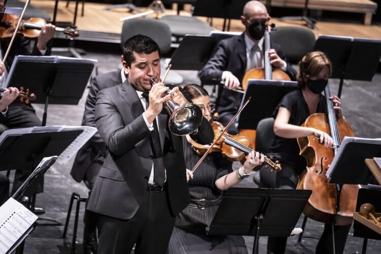 El Concierto Venezolano de D’Rivera i Pacho Flores estrenat per l’Orquestra de València aconseguix un Latin Grammy