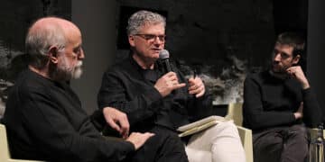 Josep Lluís Galiana reivindica la lliure improvisació musical en la presentació, i concert, del seu últim llibre