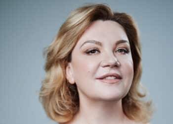 Les Arts recibe a la mezzosoprano Ekaterina Semenchuk en una velada dedicada al repertorio ruso