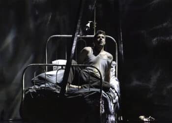 Jesús Torres, Carles Alfaro y Max Aub sorprenden en Les Arts con la ópera ‘Tránsito’