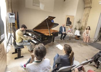 Juan Floristán y ‘Melón’ Lewis protagonizan el inicio del Festival Iturbi de piano