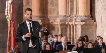 Rafael Grau Vilar, director de “Schola Cantorum”: “Hem fet un treball previ social i musical que ens permet afrontar aquest repte, per estar al  lloc que ens correspon”