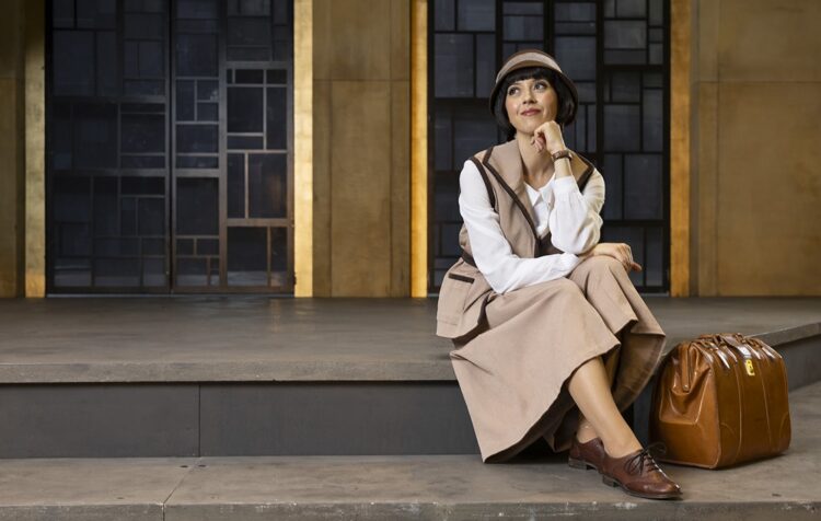 Les Arts: Lisette Oropesa prepara su primera ‘Manon’ en Europa. Sinopsis
