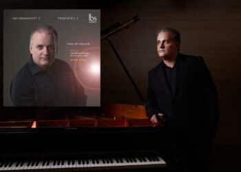 El pianista valenciano Josu De Solaun publica el disco ‘Rachmaninoff 3 & Prokofiev 2’